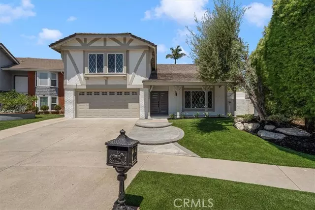 25032 Crystal Circle, Lake Forest, CA 92630