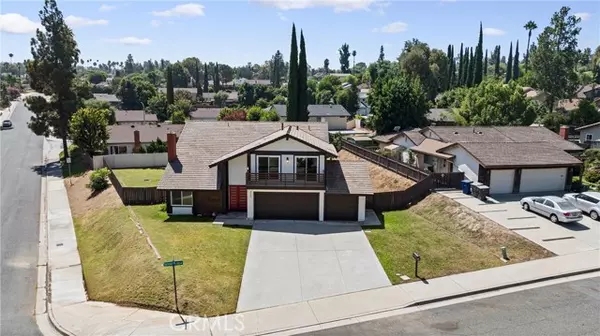 Riverside, CA 92506,2158 Buckskin Place