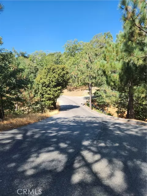 Lake Arrowhead, CA 92352,1563 Rock Ridge Drive