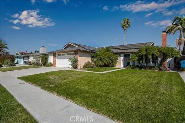 Huntington Beach, CA 92647,15232 Nottingham Lane