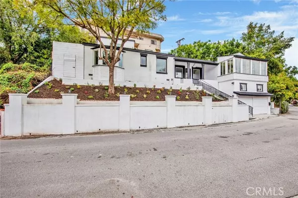 3319 Floyd, Los Angeles, CA 90068