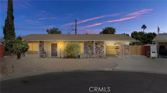 540 Snead Drive, Hemet, CA 92543