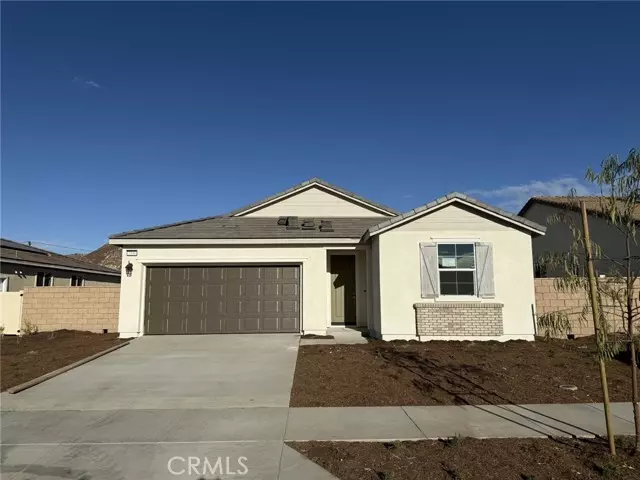 Hemet, CA 92543,2590 Amaranth Street