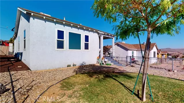 326 Wilshire Place, Barstow, CA 92311