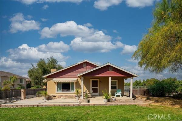 1185 East Pioneer Avenue, Redlands, CA 92374