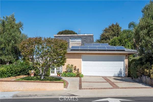 1020 West 19th Street, Costa Mesa, CA 92627