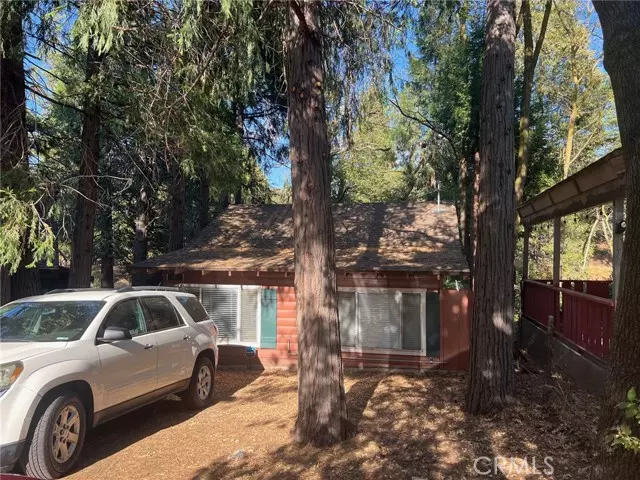 Crestline, CA 92325,397 Hunt Lane