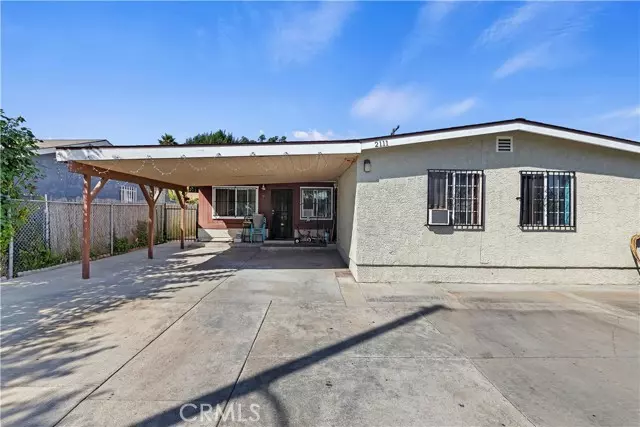 2111 East Bliss Street, Compton, CA 90222