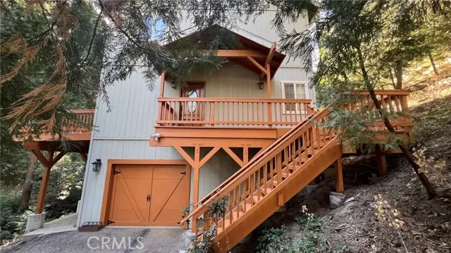 24861 Finhaut Drive, Crestline, CA 92325