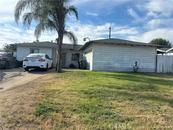 10808 Alameda Avenue,  Bloomington,  CA 92316