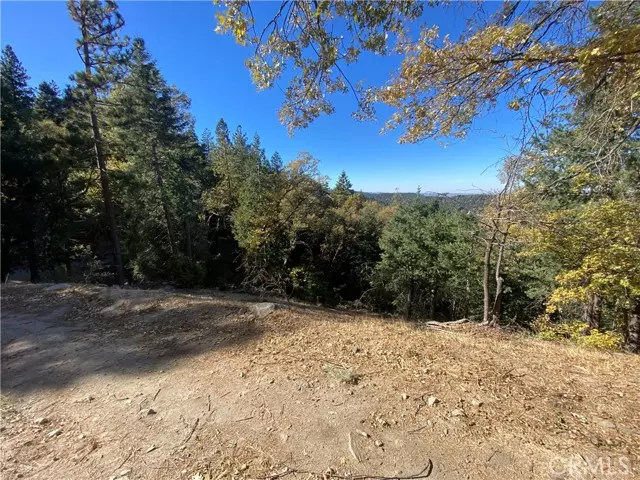 24989 Highland Drive, Crestline, CA 92325