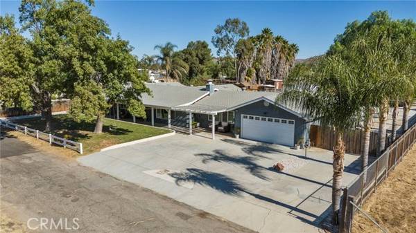 1980 White Horse Lane, Norco, CA 92860