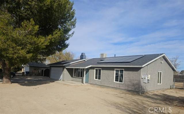 40204 174th East Street, Palmdale, CA 93591