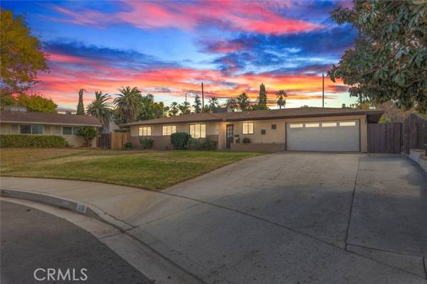 339 South Ash Street, Redlands, CA 92373