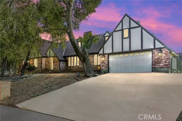 37095 Oak View Road, Yucaipa, CA 92399