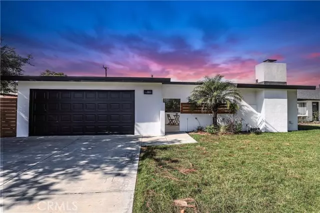 Huntington Beach, CA 92647,15271 Yorkshire Lane