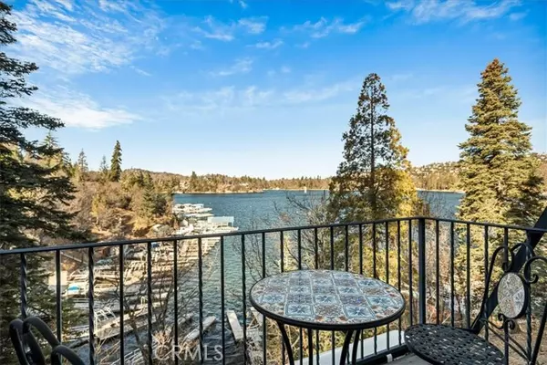 28906 Palisades Drive, Lake Arrowhead, CA 92352