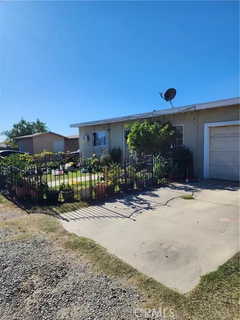 Fontana, CA 92335,17191 Orange Way