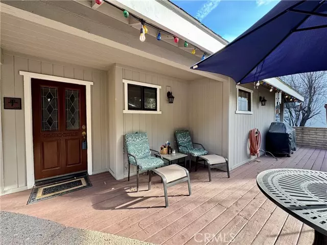 Lake Arrowhead, CA 92352,905 Madera Lane