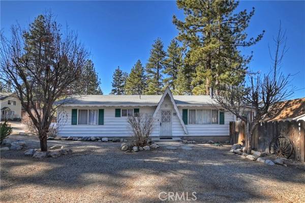 501 West Sherwood Boulevard, Big Bear City, CA 92314