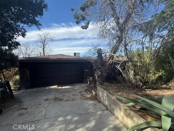 8879 Whispering Pines Road, Cherry Valley, CA 92223