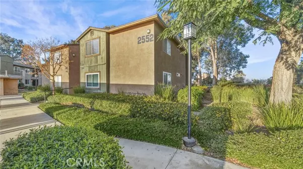 2552 Avenida Del Vista, Corona, CA 92882