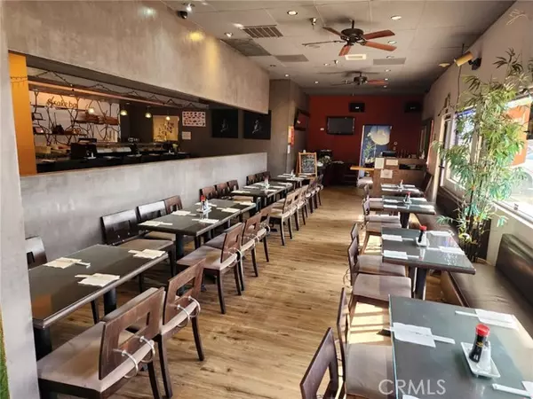Fresno, CA 93710,5754 North 1st Street