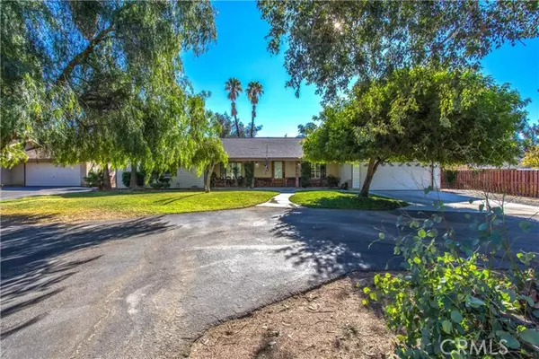 42375 Thornton Avenue, Hemet, CA 92544