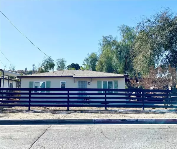 630 East Washington Avenue, San Jacinto, CA 92583