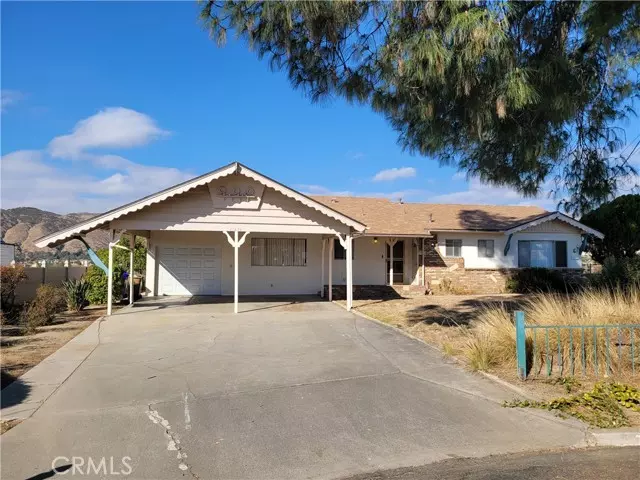 Yucaipa, CA 92399,11674 Oak Lane