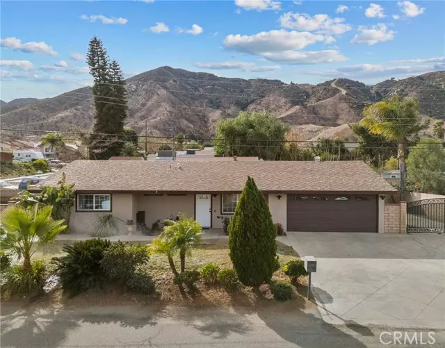 Lake Elsinore, CA 92530,15595 Laguna Avenue