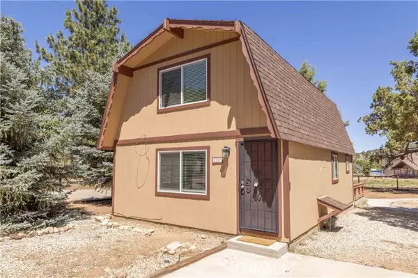 2127 7th Lane, Big Bear City, CA 92314