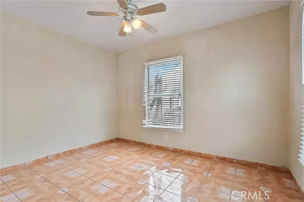 Fontana, CA 92335,8560 Newport Avenue