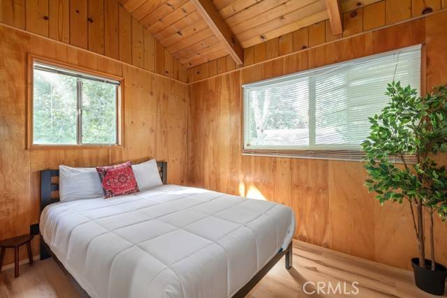 Green Valley Lake, CA 92341,33387 Robin Drive