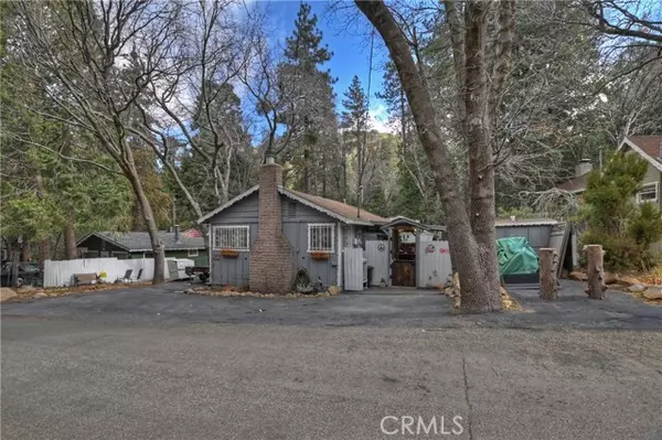 477 Pyramid Drive, Crestline, CA 92325