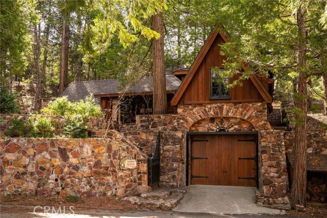 324 Summit Drive, Lake Arrowhead, CA 92352