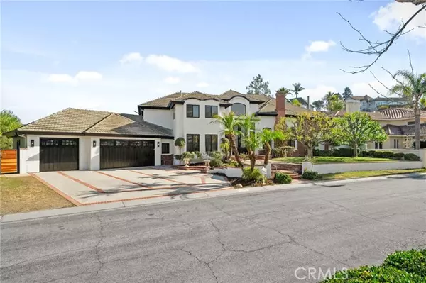 Anaheim Hills, CA 92808,7460 East Hummingbird Circle