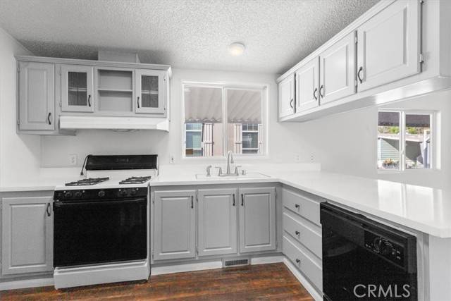 Cypress, CA 90630,9080 Bloomfield Avenue