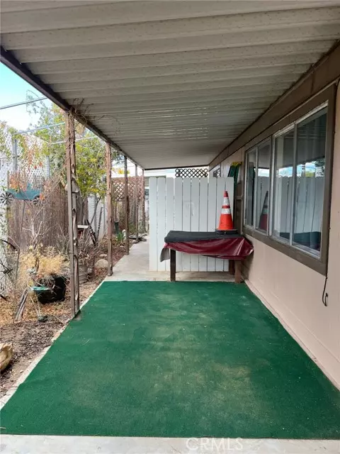 Apple Valley, CA 92307,20683 Waalew Road