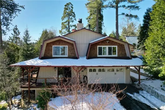 Twin Peaks, CA 92391,26509 Lake Forest Drive