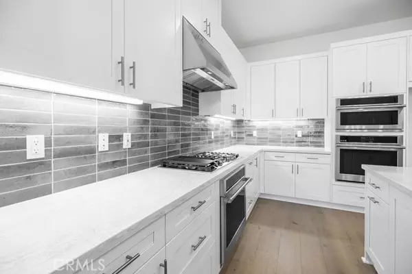 Irvine, CA 92618,308 Terrapin