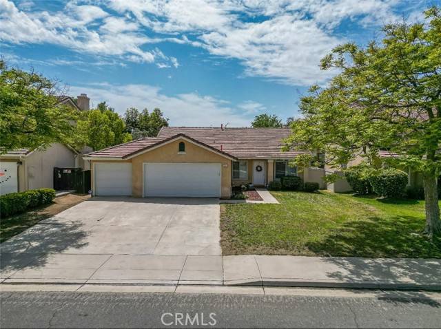 831 Kilmarnock Way, Riverside, CA 92508