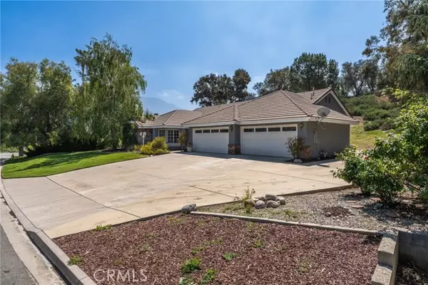 Yucaipa, CA 92399,34865 Holly Avenue