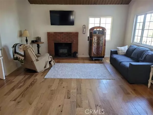 Crestline, CA 92325,22738 Valley View Drive