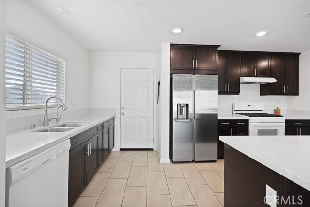 Perris, CA 92570,2455 Fernwood Lane