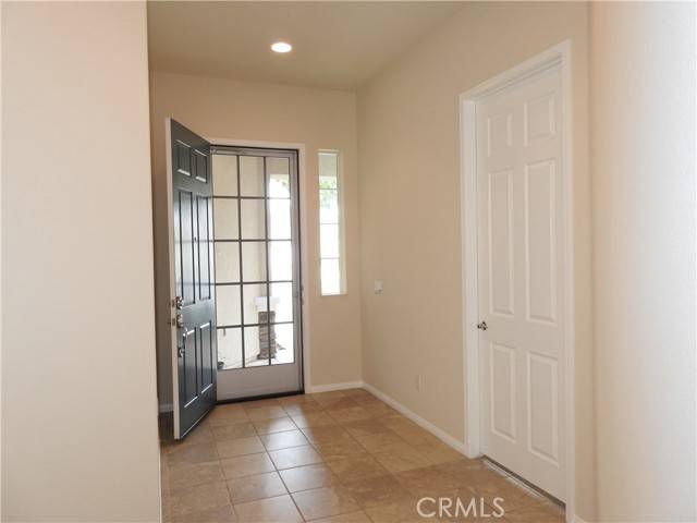 Beaumont, CA 92223,1027 Riviera Court