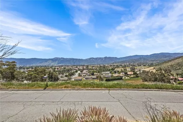 Lake Elsinore, CA 92530,16427 Bailey Street