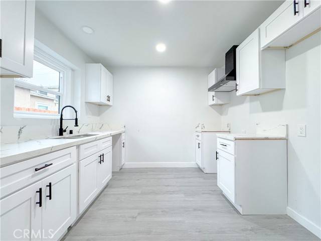 Long Beach, CA 90805,5557 Lemon Avenue