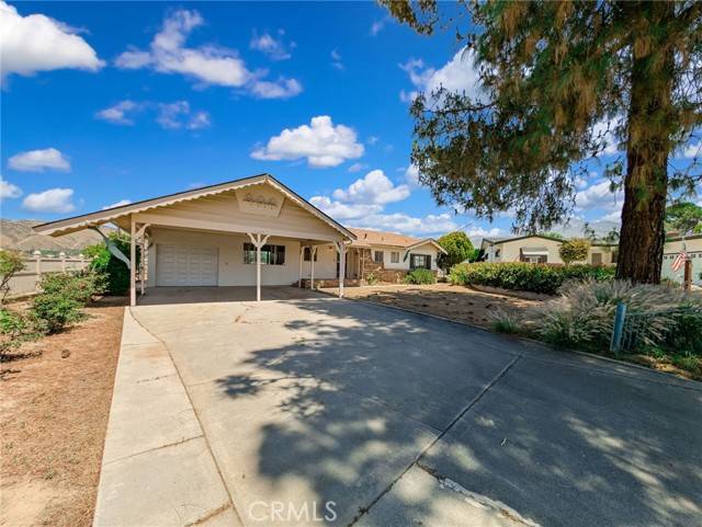 11674 Oak Lane, Yucaipa, CA 92399