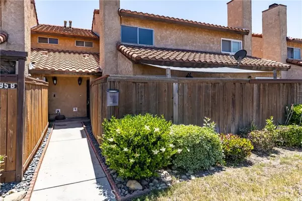 16595 Terrace Lane, Fontana, CA 92335